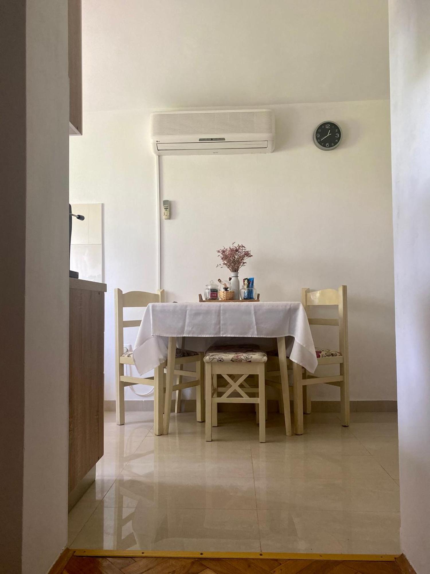Apartment Ponos Krk Town Eksteriør bilde