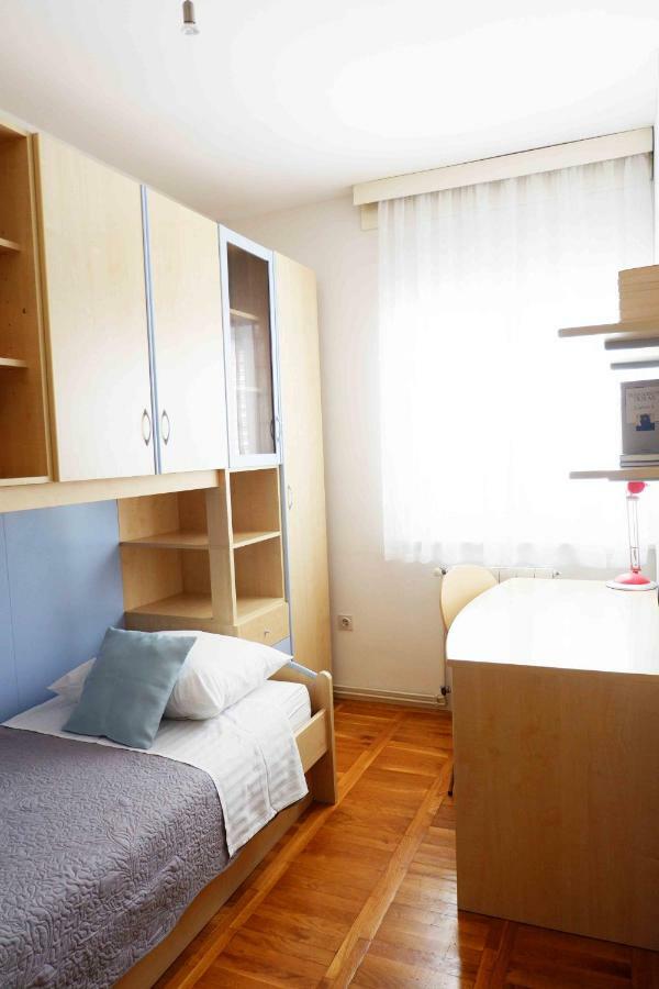 Apartment Ponos Krk Town Eksteriør bilde